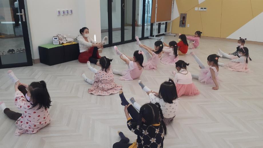 증평군가족센터, &lsquo;키즈 발레&rsquo;운영