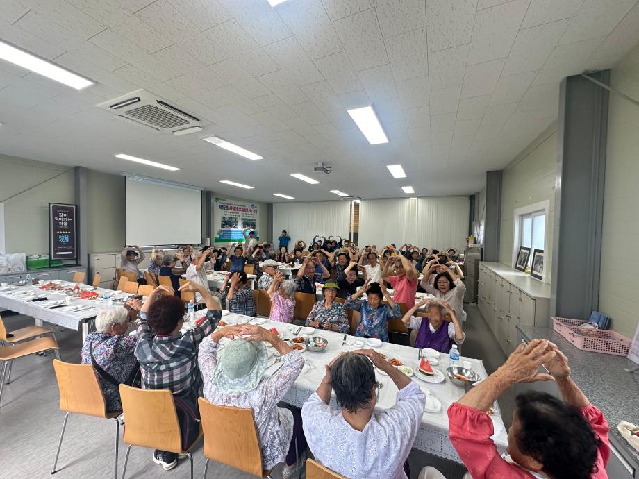 증평종합사회복지관 &lsquo;제15회 사랑의 삼계탕 나눔 행사&rsquo; 진행