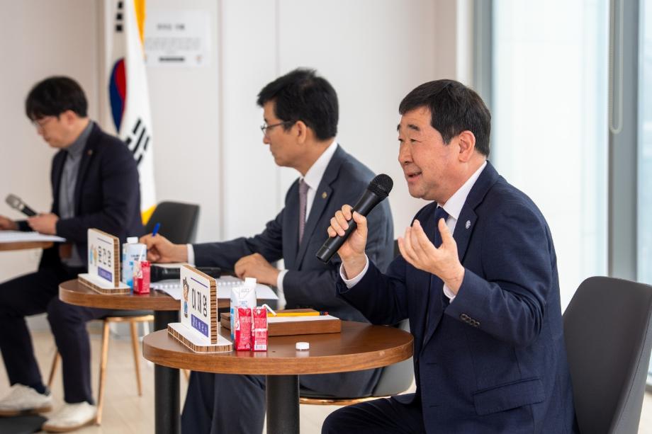 증평군, 충북도교육청과 교육발전 정책간담회...교육지원청 설립 논의