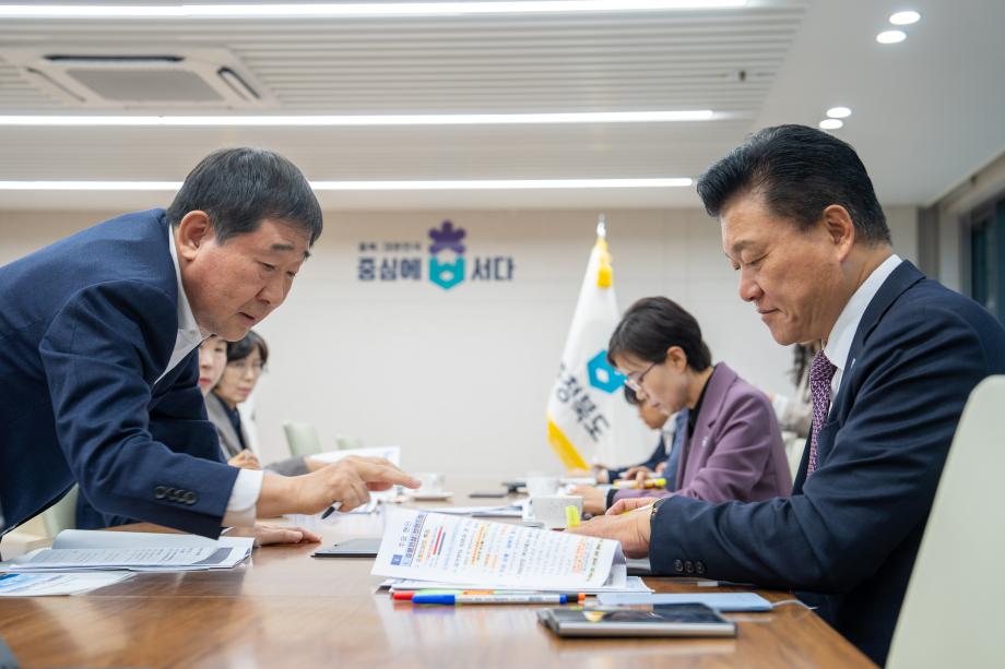 이재영 증평군수, 충북도지사에 &ldquo;증평 인삼 브랜드화&middot; 콤팩트 시티 시범사업, 충북도 협조 절실&rdquo;