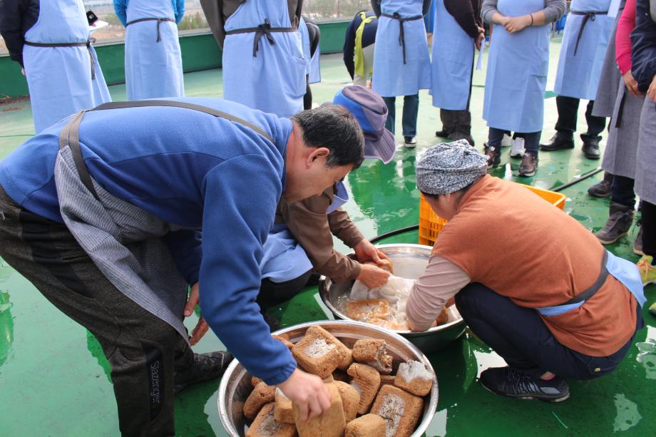 증평군 농업인대학 농식품발효기술반 실습교육 큰 호응