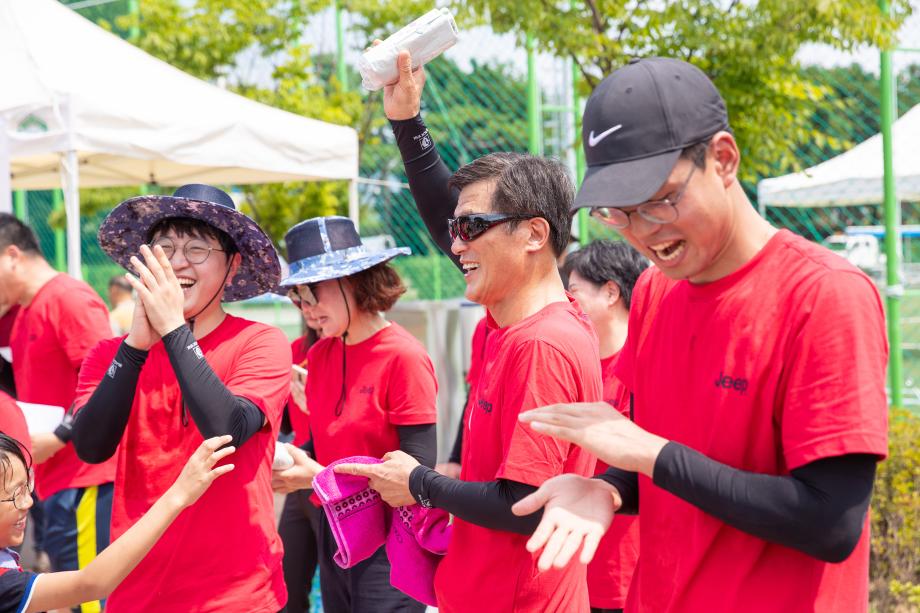 도심에서 즐기는 시원한 물총 피서!…증평 보강천 i-조아 물총대전