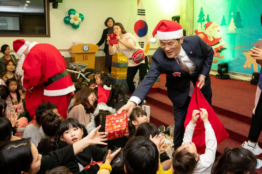 증평군가족센터, 이웃과 함께하는 행복한 크리스마스파티