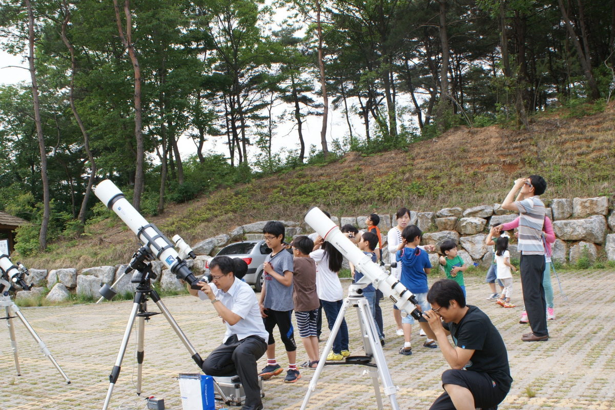 ‘금성 일면통과’ 보러 좌구산에 왔어요.