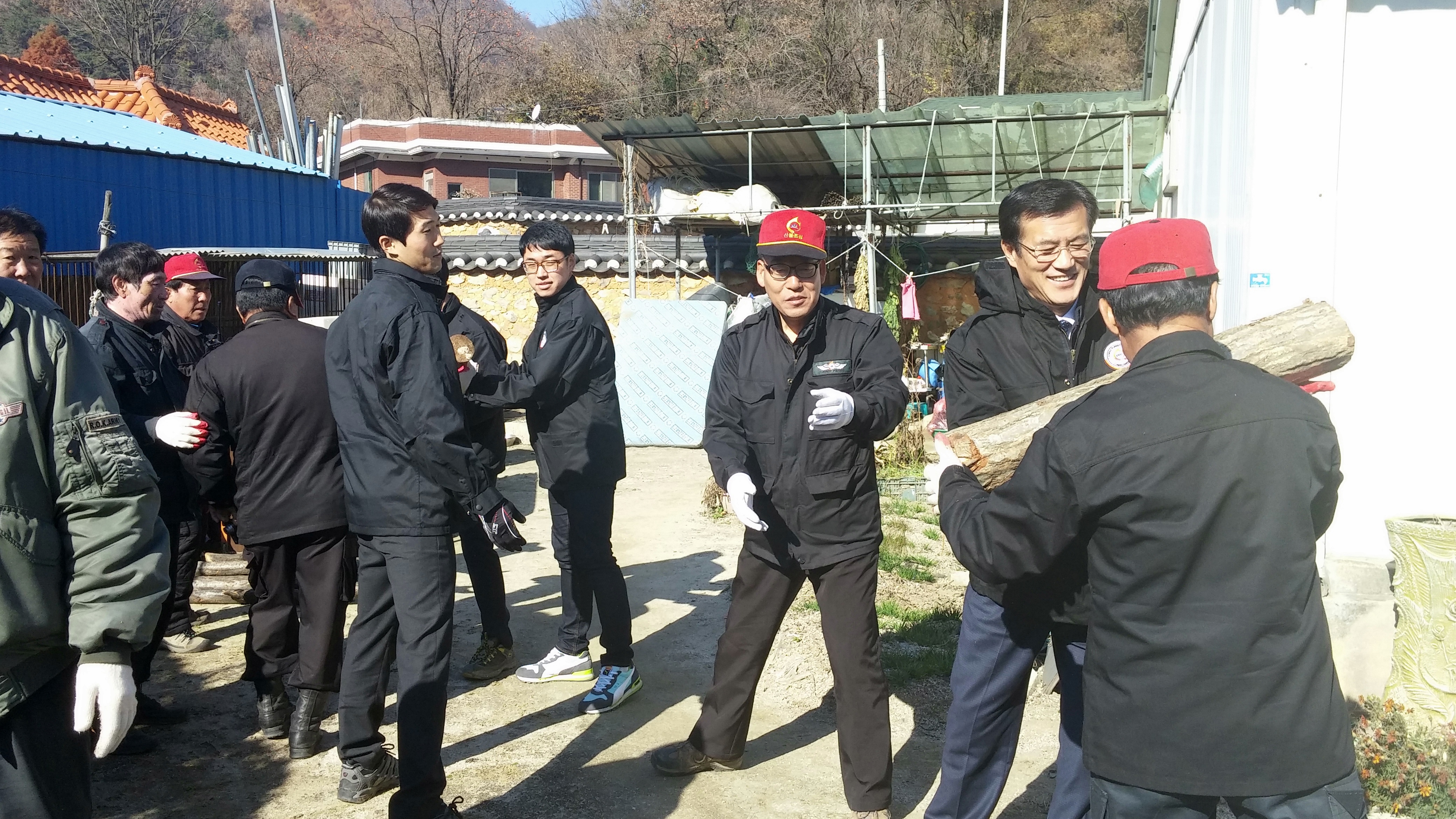 증평군, 사랑의 땔감 나누어주기 사업추진