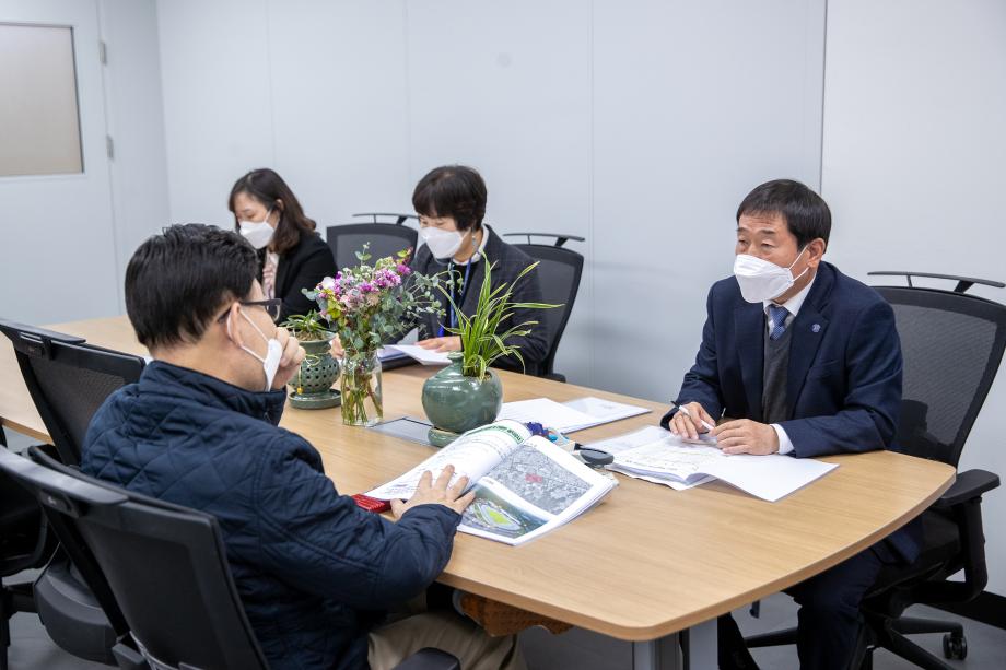 이재영 증평군수, 정부예산 확보 행안부 방문